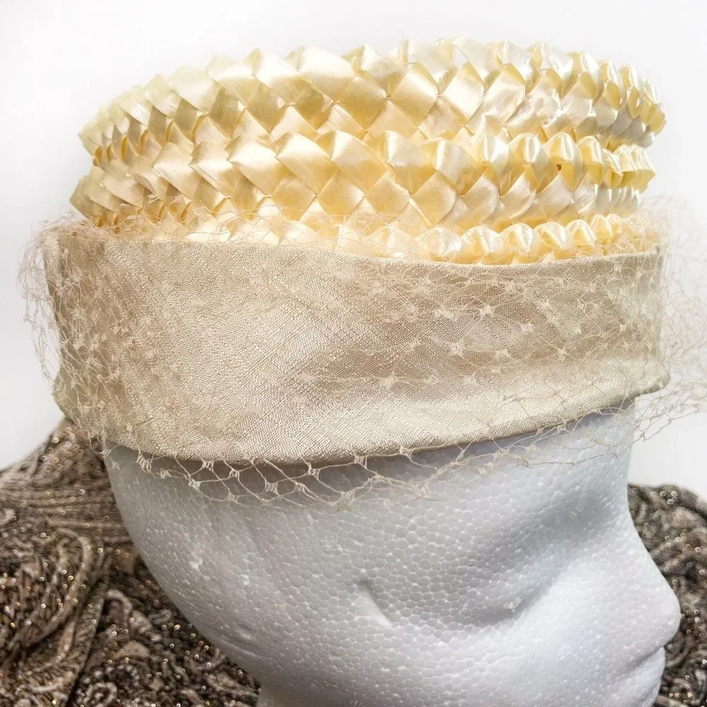 Vintage Pearl Straw Pillbox Hat with Netting - Picture 3 of 10